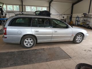 bontott OPEL OMEGA Csomagtérajtó Ütköző