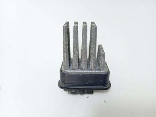 bontott OPEL OMEGA Előtét Ellenállás Fűtőmotor