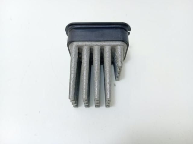 bontott OPEL OMEGA Előtét Ellenállás Fűtőmotor