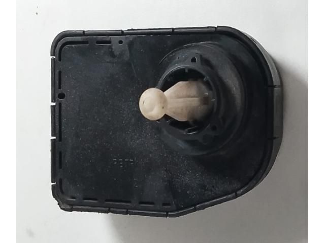 bontott OPEL OMEGA Fényszórómagasság Állító Motor (Pozíciófüggetlen)