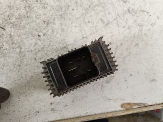 bontott OPEL OMEGA Izzító Relé