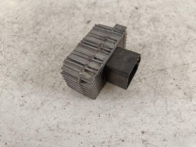 bontott OPEL OMEGA Izzító Relé