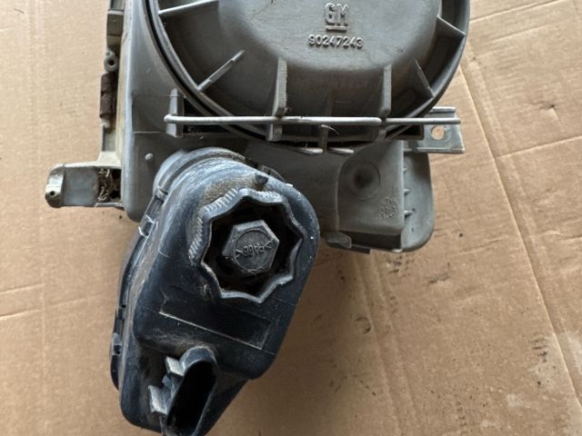 bontott OPEL OMEGA Jobb Fényszóró