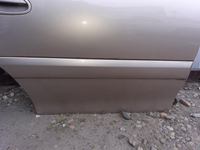 bontott OPEL OMEGA Jobb hátsó Ajtó (Üres lemez)