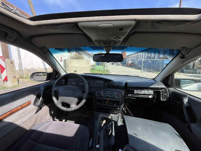 bontott OPEL OMEGA Jobb hátsó Ajtóhatároló