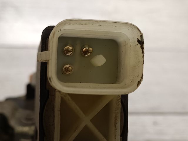 bontott OPEL OMEGA Jobb hátsó Ajtózár