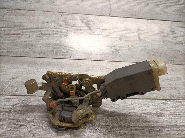 bontott OPEL OMEGA Jobb hátsó Ajtózár