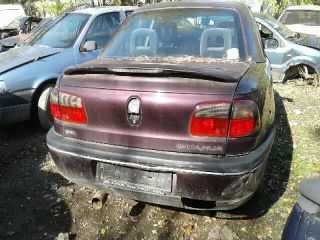 bontott OPEL OMEGA Jobb hátsó Fixüveg (Ajtóban)