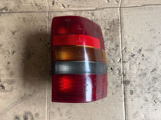 bontott OPEL OMEGA Jobb Hátsó Lámpa