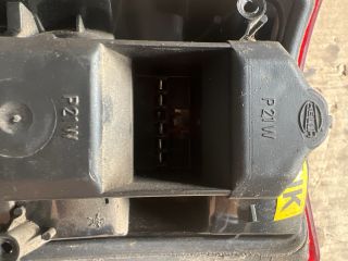 bontott OPEL OMEGA Jobb Hátsó Lámpa