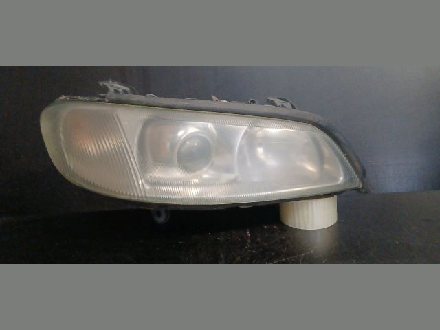 bontott OPEL OMEGA Jobb Xenon Fényszóró