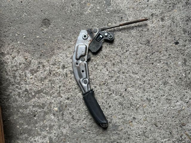 bontott OPEL OMEGA Kézifék Kar