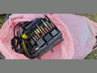 bontott OPEL OMEGA Középső Bal Szellőző