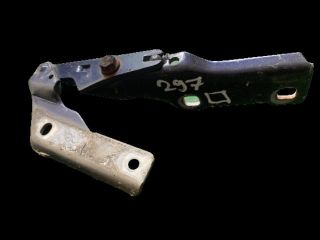 bontott OPEL OMEGA Motorháztető Jobb Zsanér