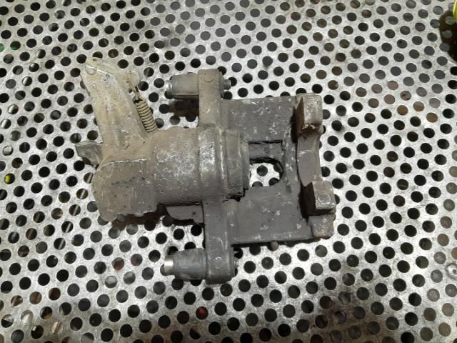 bontott OPEL SIGNUM Bal hátsó Féknyereg Munkahengerrel