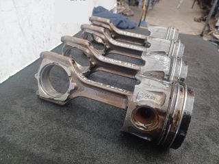 bontott OPEL SIGNUM Dugattyú