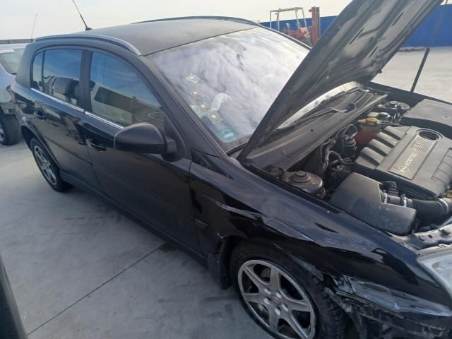 bontott OPEL SIGNUM Dugattyú