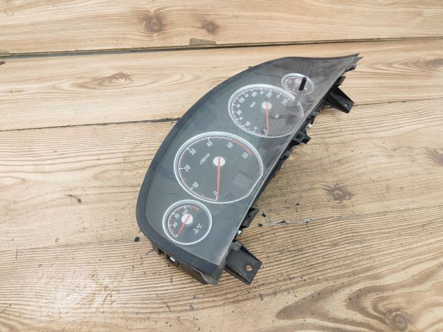 bontott OPEL SIGNUM Kilométeróra
