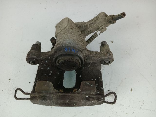 bontott OPEL SIGNUM Bal hátsó Féknyereg Munkahengerrel