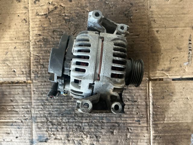 bontott OPEL SIGNUM Generátor