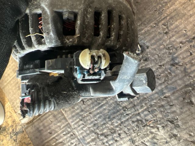 bontott OPEL SIGNUM Generátor