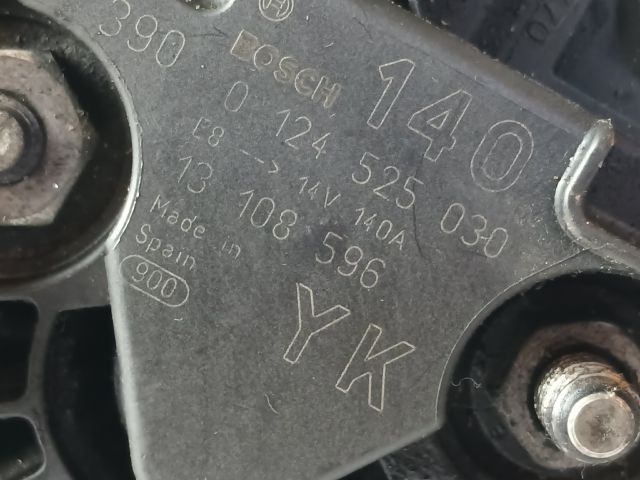 bontott OPEL SIGNUM Generátor