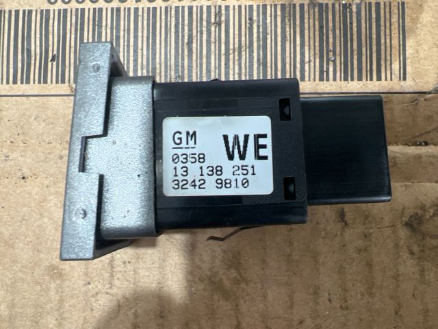 bontott OPEL SIGNUM Bal első Ülésfűtés Kapcsoló