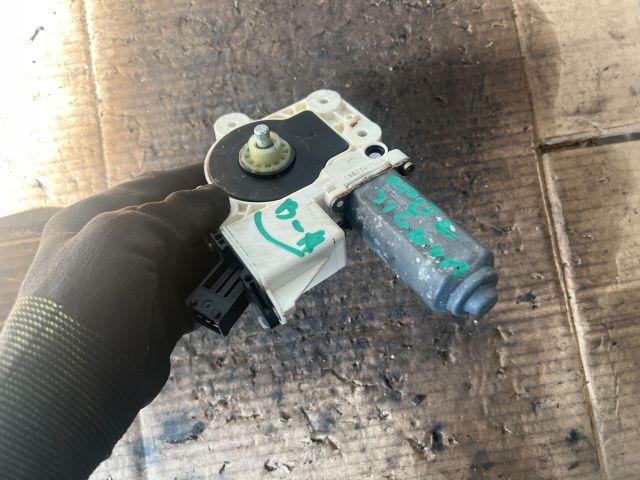 bontott OPEL SIGNUM Bal hátsó Ablakemelő Motor