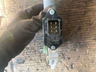 bontott OPEL SIGNUM Bal hátsó Ablakemelő Motor