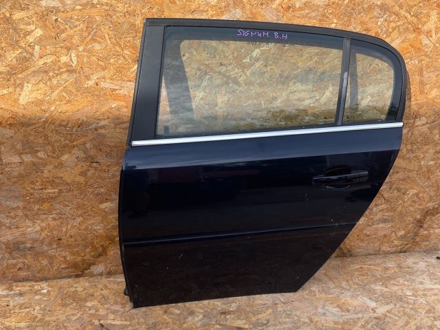 bontott OPEL SIGNUM Bal hátsó Ajtó (Részeivel)