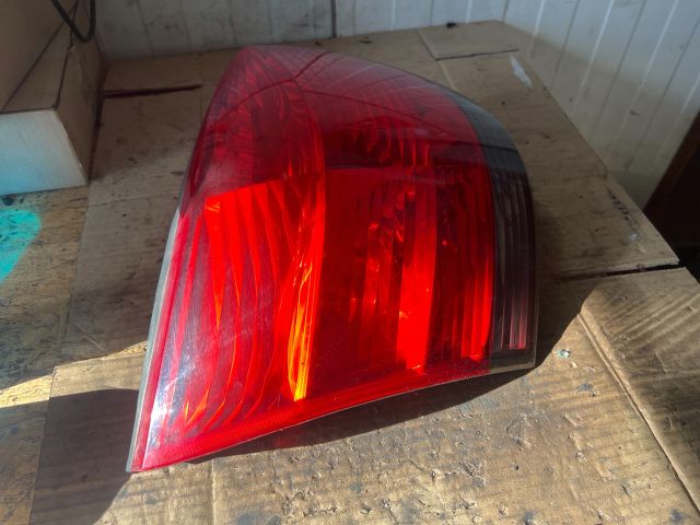 bontott OPEL SIGNUM Bal Hátsó Lámpa