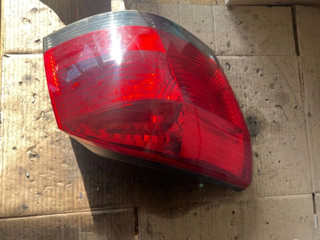 bontott OPEL SIGNUM Bal Hátsó Lámpa