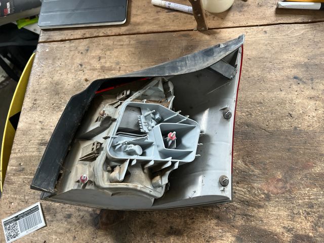 bontott OPEL SIGNUM Bal Hátsó Lámpa