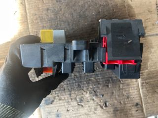 bontott OPEL SIGNUM Biztosítéktábla Csomagtér