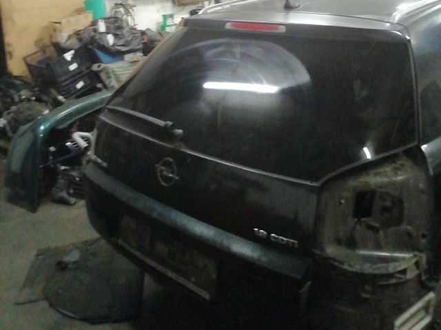 bontott OPEL SIGNUM Csomagtérajtó (Részeivel)