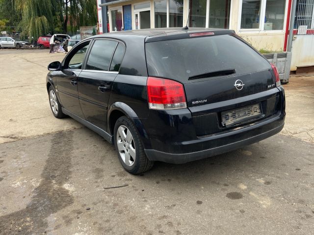 bontott OPEL SIGNUM Csomagtérajtó (Üres lemez)