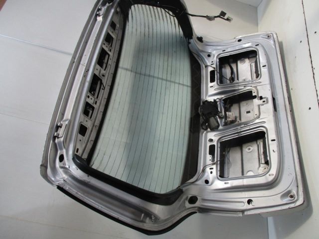 bontott OPEL SIGNUM Csomagtérajtó (Üres lemez)