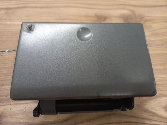 bontott OPEL SIGNUM Első Hamutartó