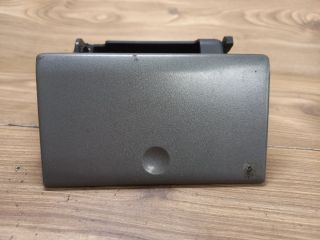 bontott OPEL SIGNUM Első Hamutartó