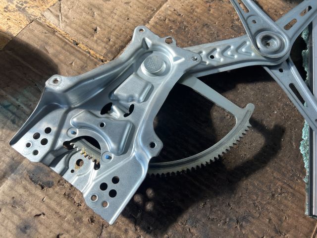 bontott OPEL SIGNUM Jobb első Ablakemelő Szerkezet (Elektromos)