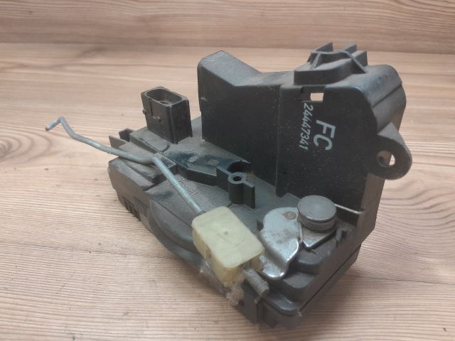 bontott OPEL SIGNUM Jobb első Ajtózár