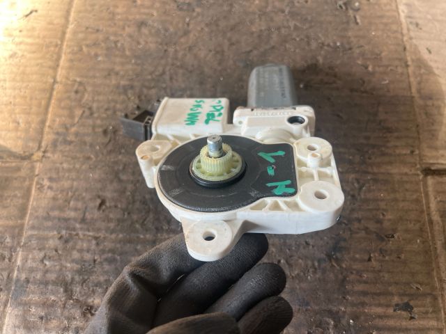 bontott OPEL SIGNUM Jobb hátsó Ablakemelő Motor