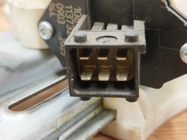 bontott OPEL SIGNUM Jobb hátsó Ablakemelő Szerkezet (Elektromos)