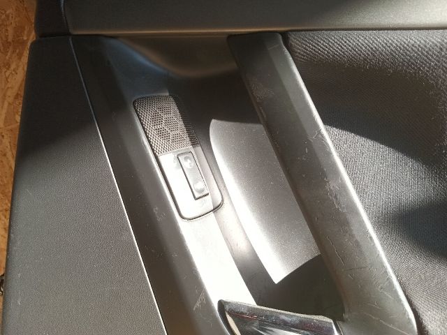 bontott OPEL SIGNUM Jobb hátsó Ajtó (Részeivel)