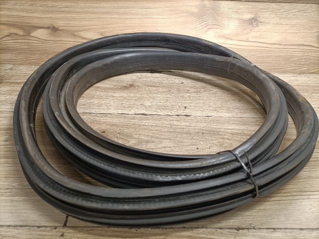 bontott OPEL SIGNUM Jobb hátsó Gumikéder