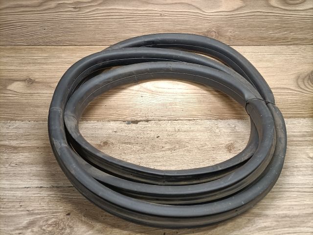 bontott OPEL SIGNUM Jobb hátsó Gumikéder