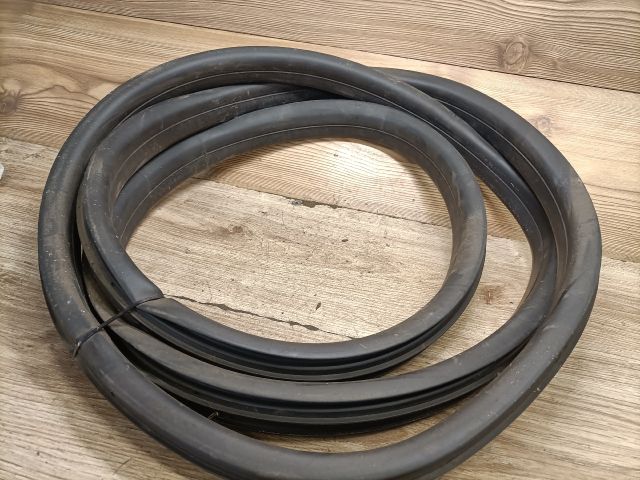 bontott OPEL SIGNUM Jobb hátsó Gumikéder