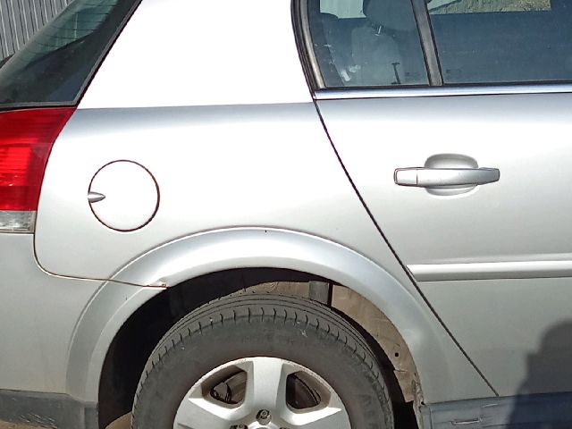 bontott OPEL SIGNUM Jobb hátsó Sárvédő