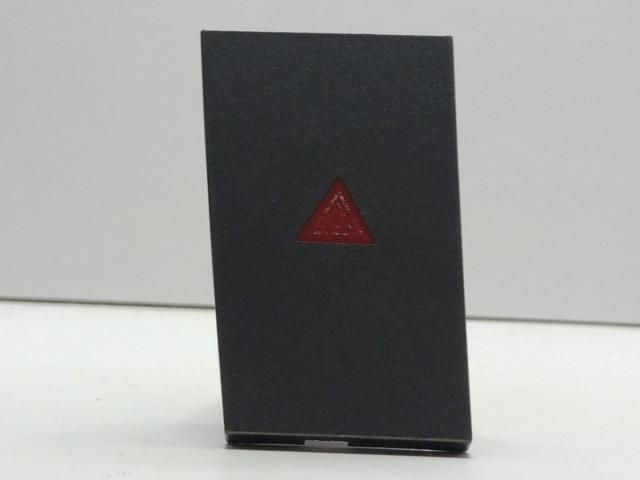 bontott OPEL SIGNUM Vészvillogó Kapcsoló