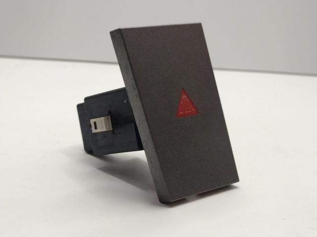 bontott OPEL SIGNUM Vészvillogó Kapcsoló